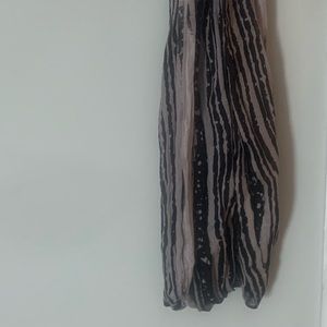 Staring At Stars Black/Light Pink infinity Scarf